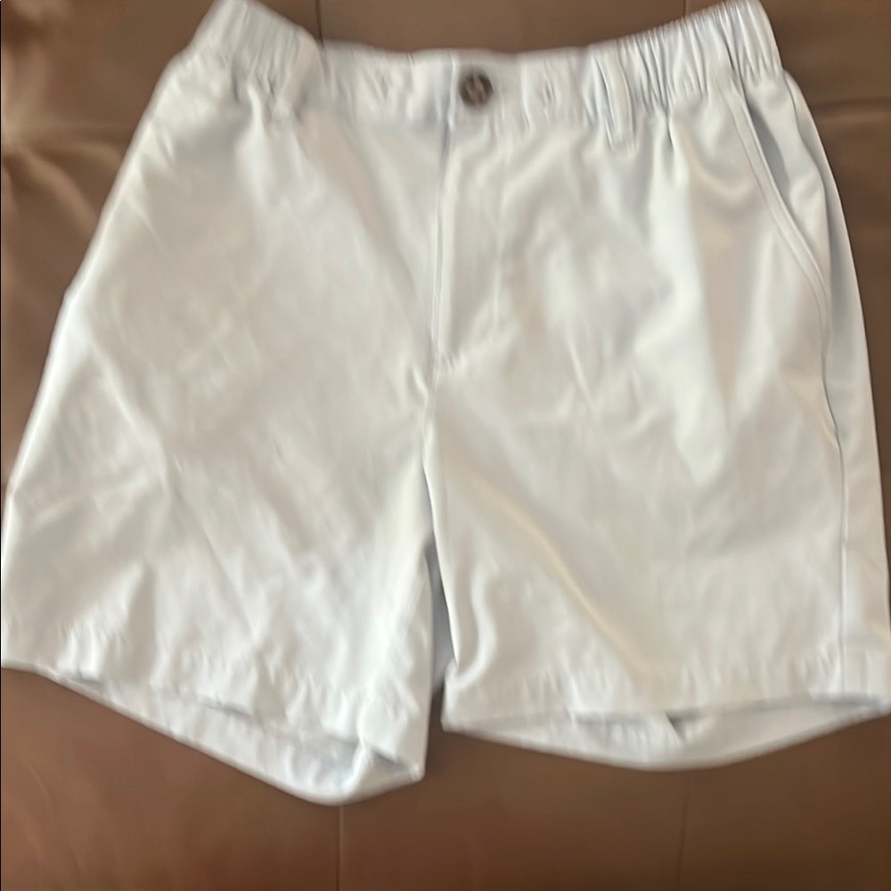 Chubbies White Bermuda Shorts Elastic Waistband Lightweight